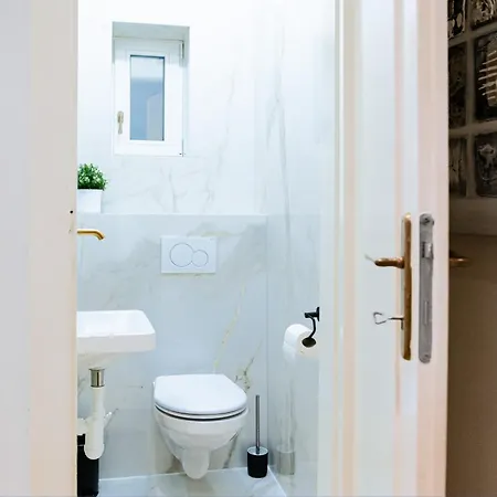 Apartment Premium 110 Sqm In The Historical Center *